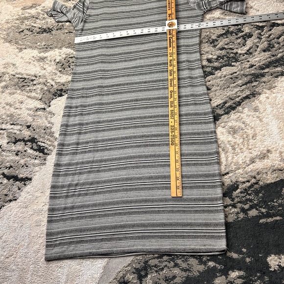 LuLaRoe Julia Fitted Midi T-Shirt Dress Women Large Gray Striped Knit Round Neck - Picture 5 of 7